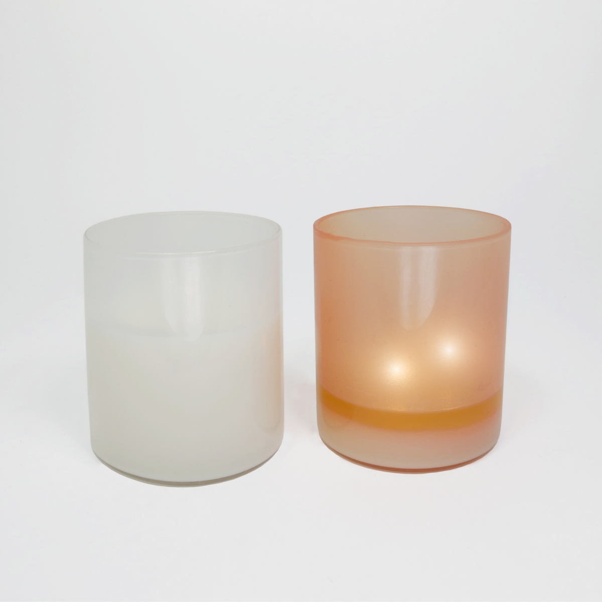 The Scent of the Color - Color Changing Candles
